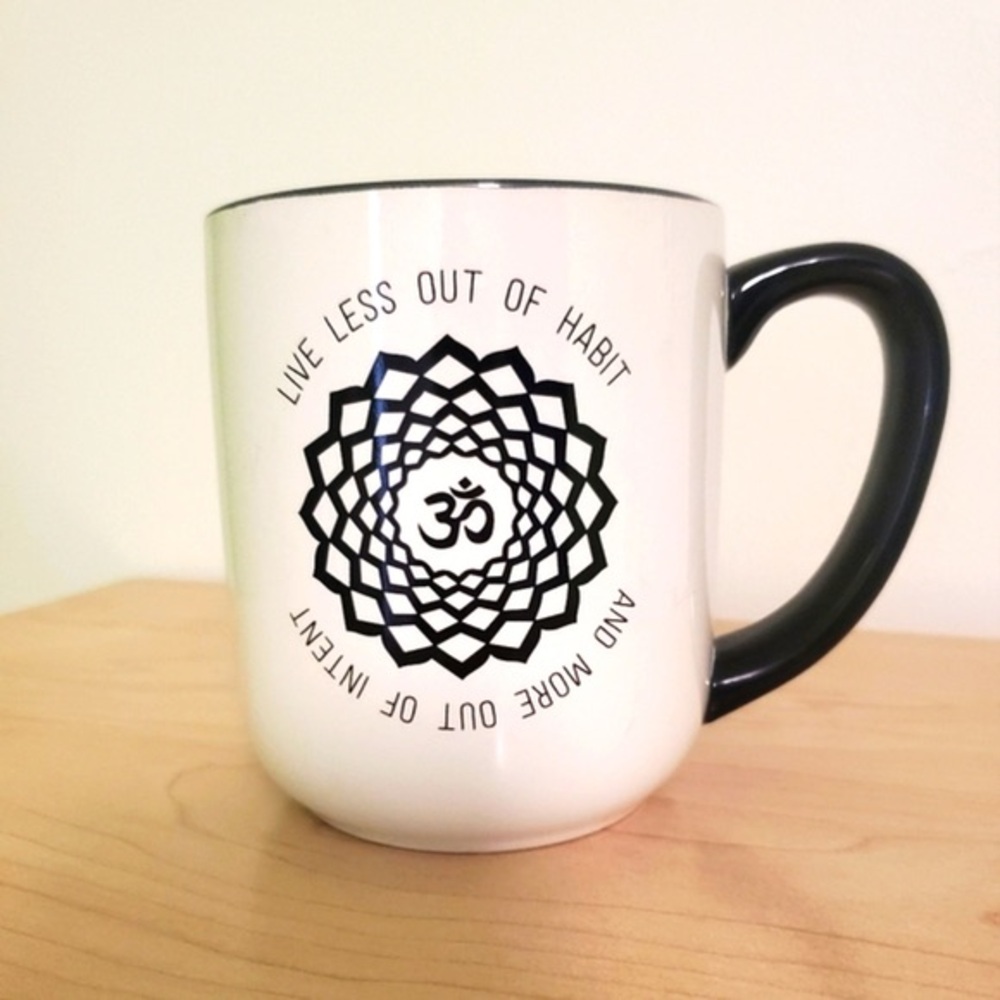 Om Symbol Ceramic Coffeetea Mug - 10 Strawberry Street Mug - Picture 2 of 3